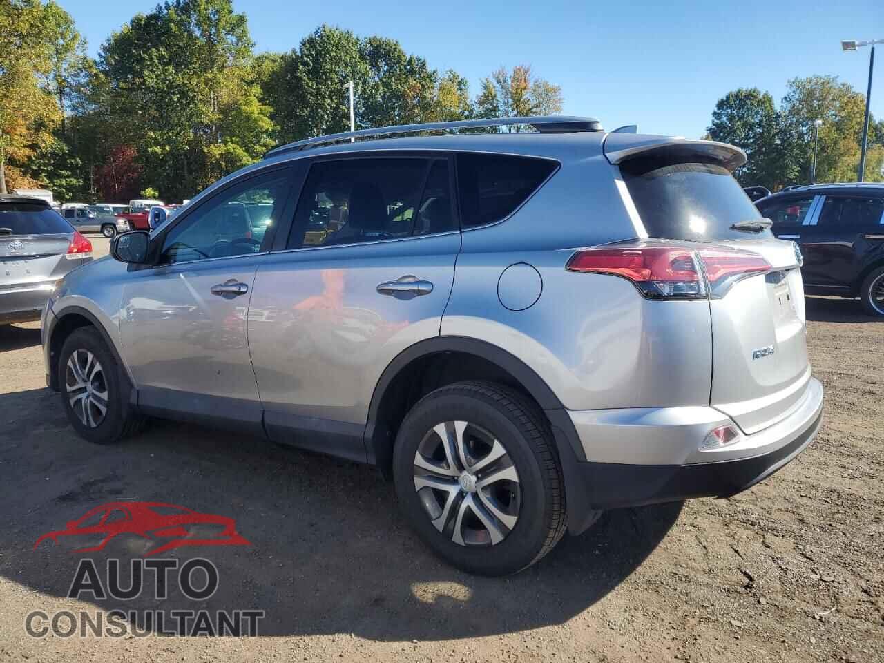 TOYOTA RAV4 2017 - 2T3BFREV5HW659215