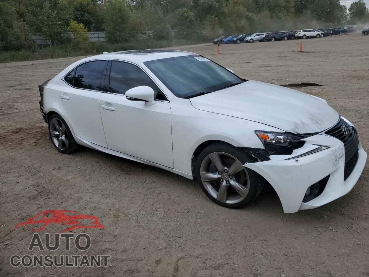 LEXUS IS 2014 - JTHBE1D26E5002596
