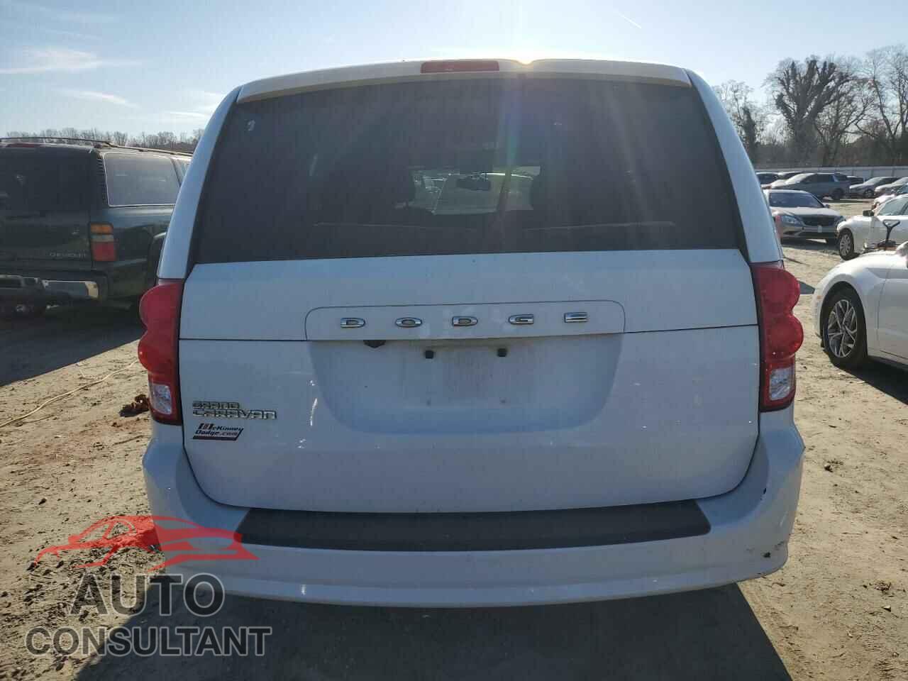 DODGE CARAVAN 2015 - 2C4RDGCG7FR703946