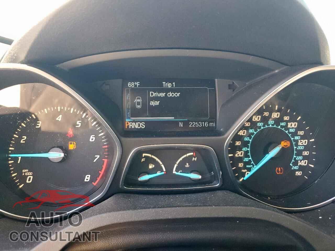 FORD ESCAPE 2013 - 1FMCU0HX5DUA42046