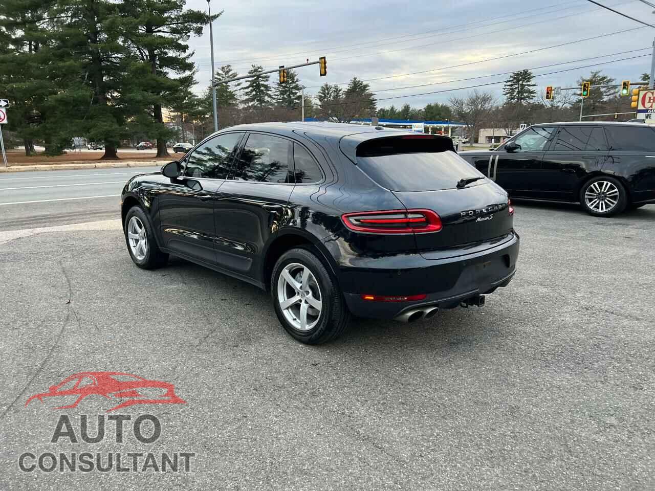 PORSCHE MACAN 2016 - WP1AB2A58GLB47372