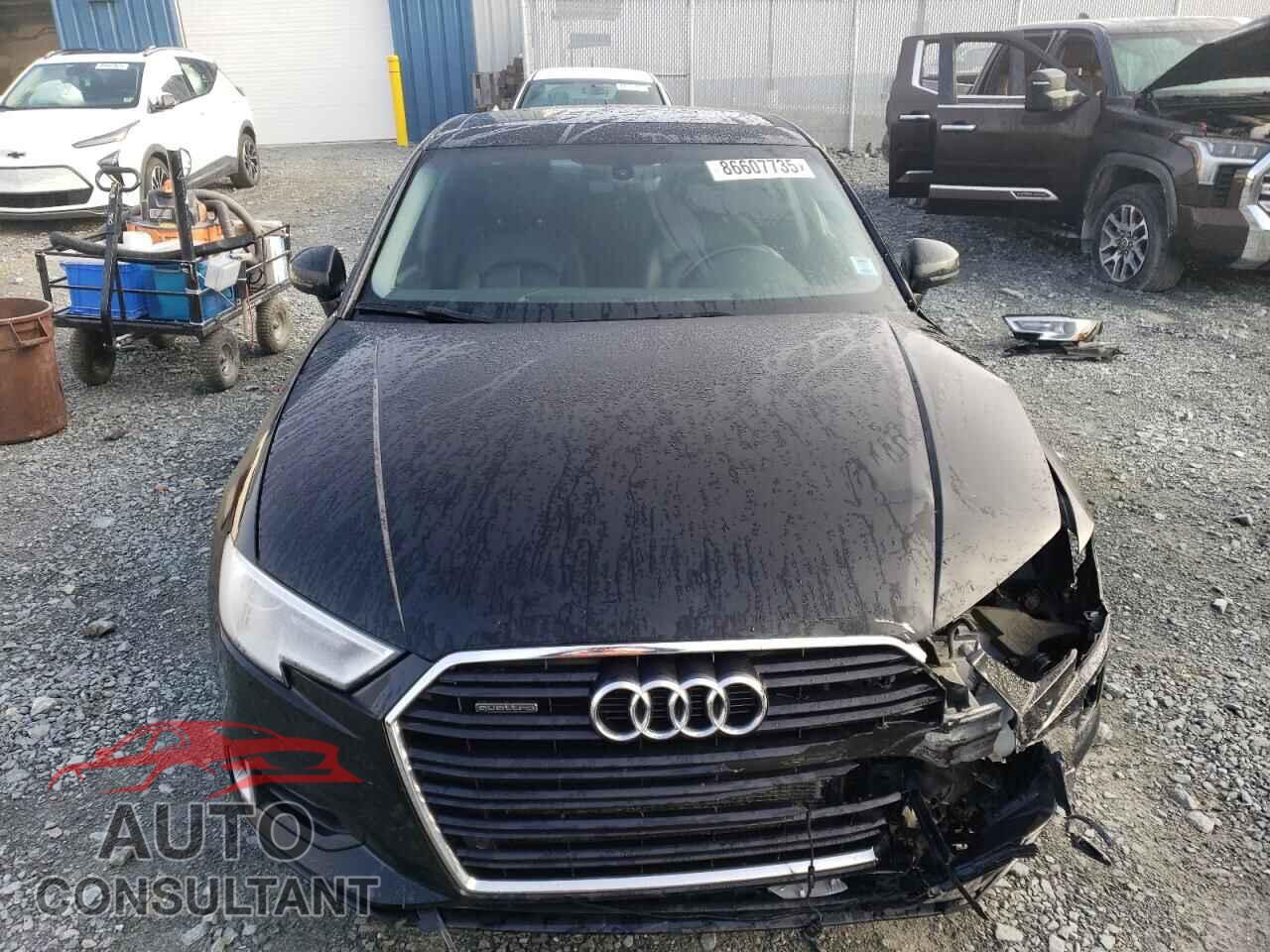AUDI A3 2018 - WAUB8GFF8J1079934