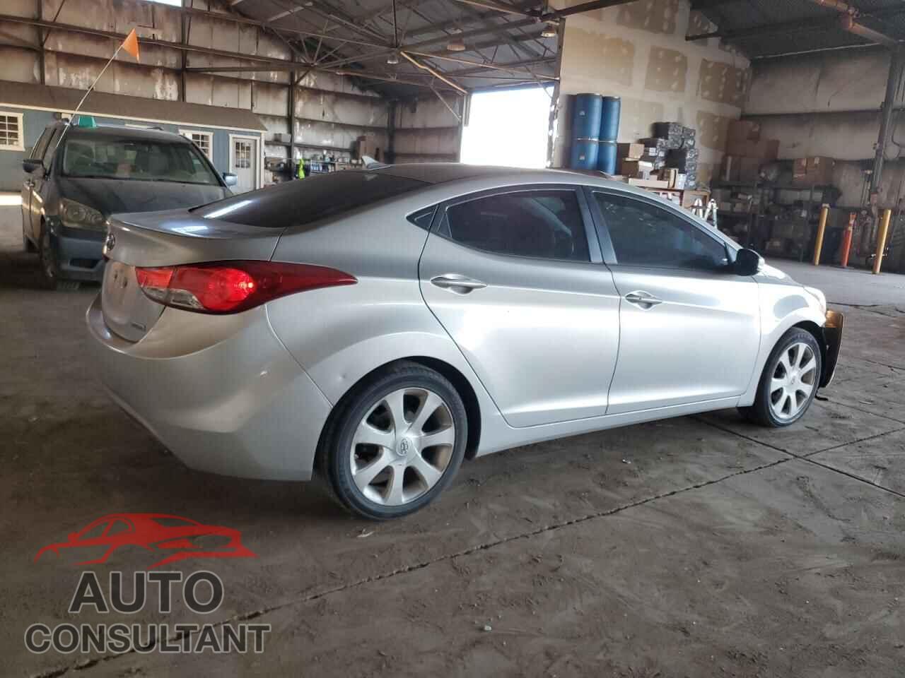 HYUNDAI ELANTRA 2013 - KMHDH4AE2DU572533