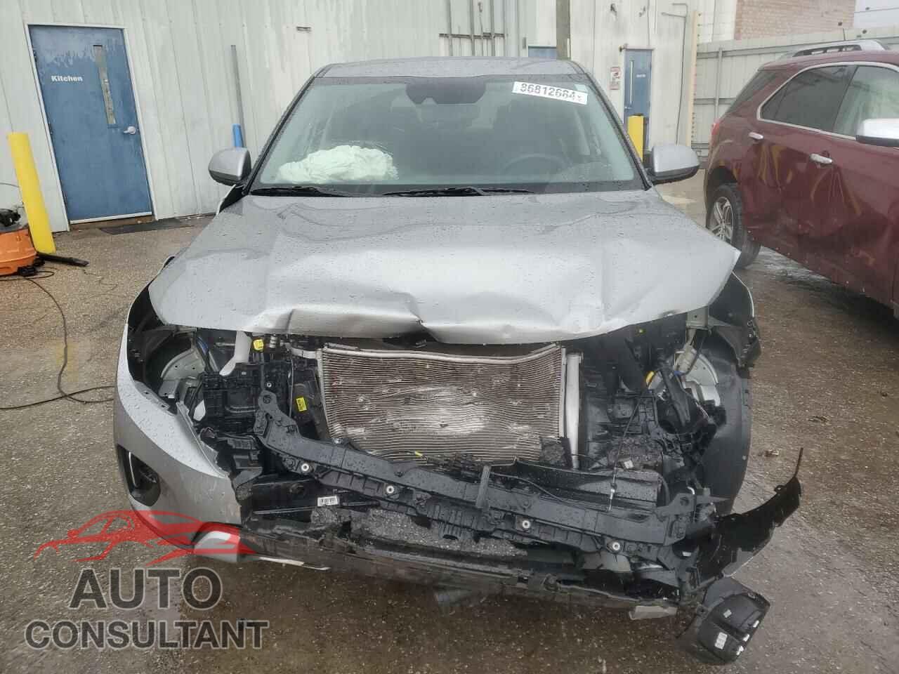 KIA SELTOS 2024 - KNDEPCAA4R7557847