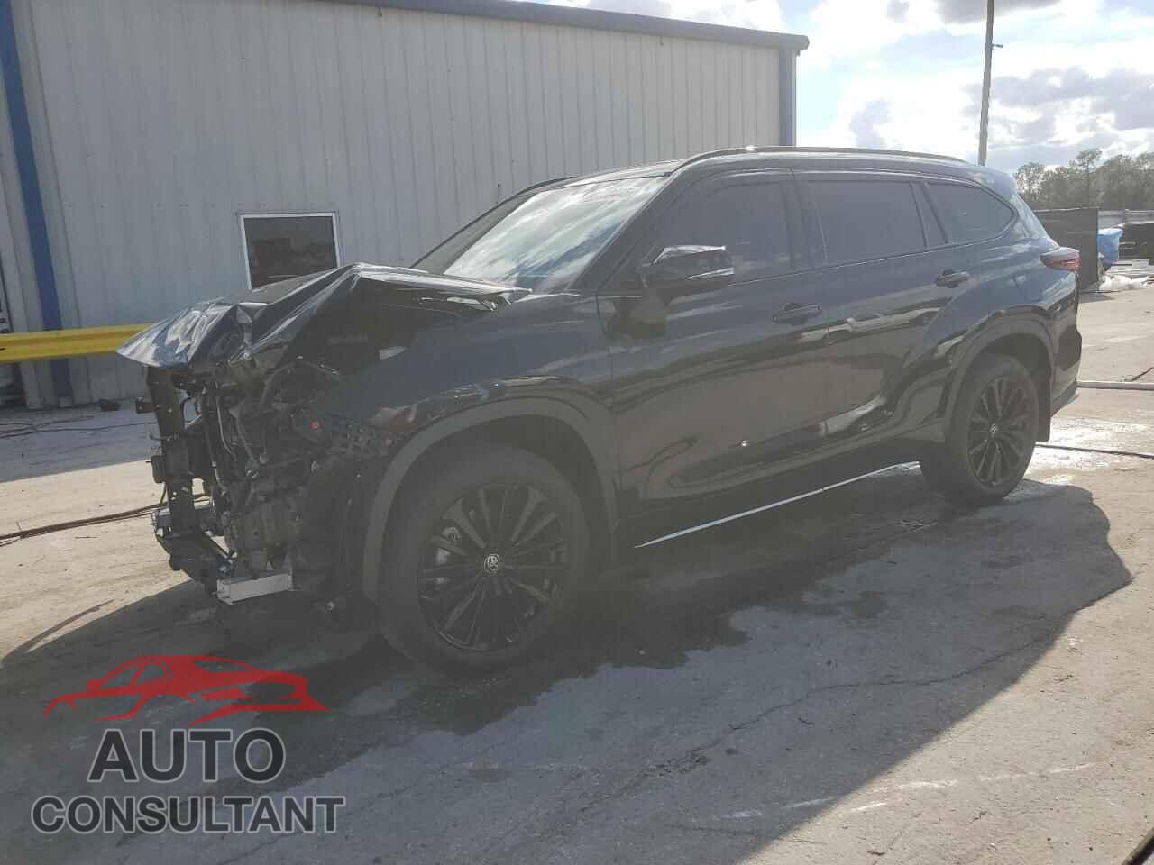 TOYOTA HIGHLANDER 2024 - 5TDKDRAH0RS530596