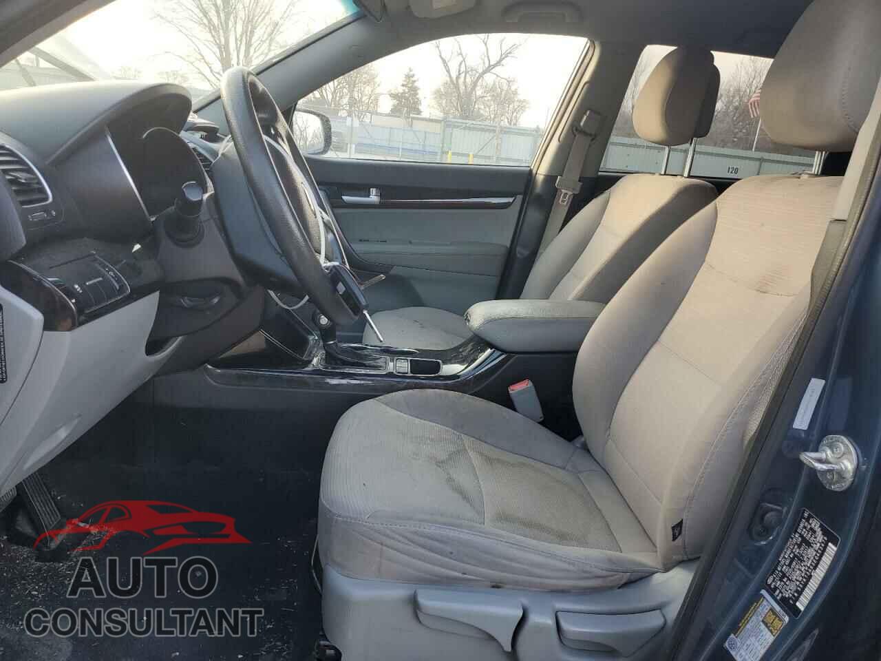 KIA SORENTO 2014 - 5XYKT3A63EG463479