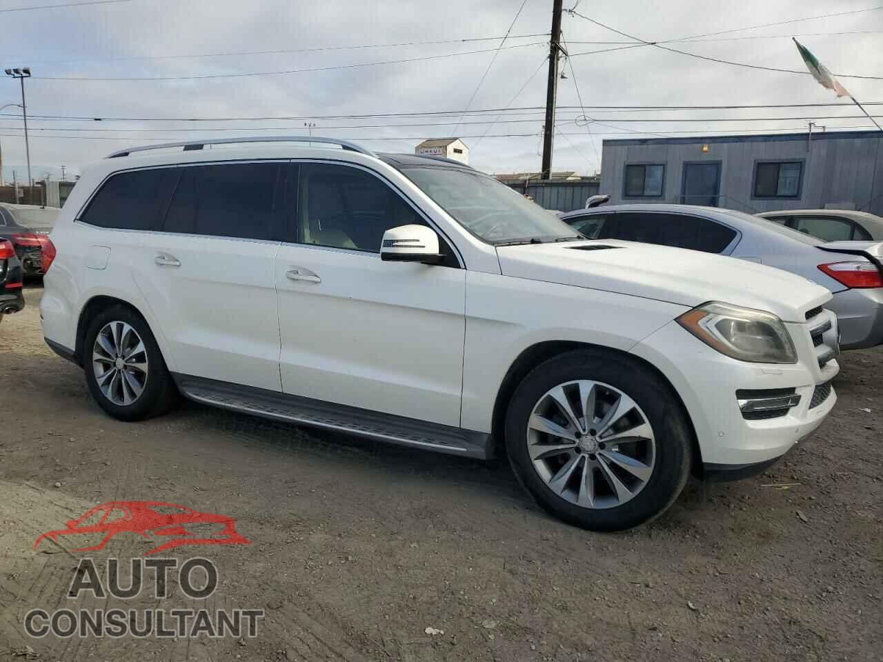 MERCEDES-BENZ GL-CLASS 2015 - 4JGDF2EE3FA599491
