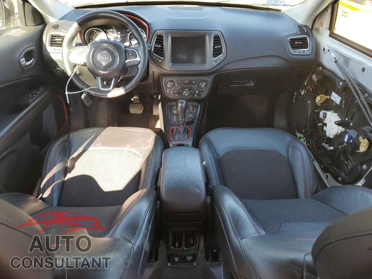 JEEP COMPASS 2019 - 3C4NJDDB1KT775984