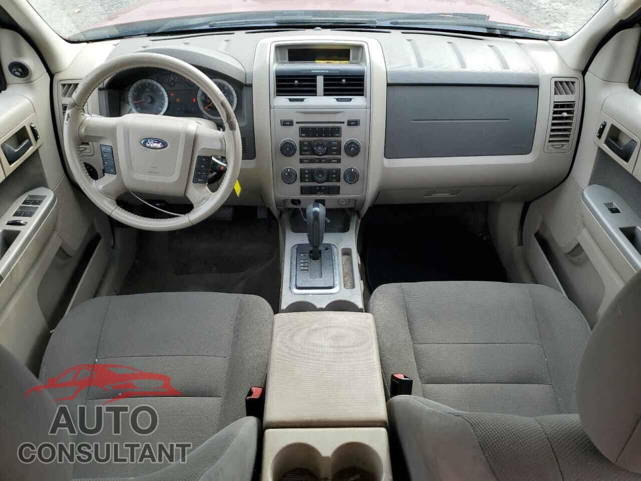 FORD ESCAPE 2009 - 1FMCU93G59KC49325
