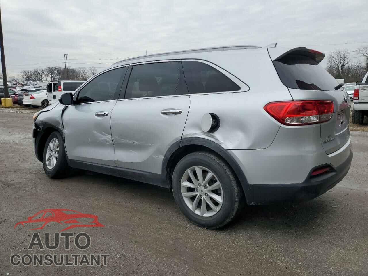 KIA SORENTO 2018 - 5XYPG4A31JG358892