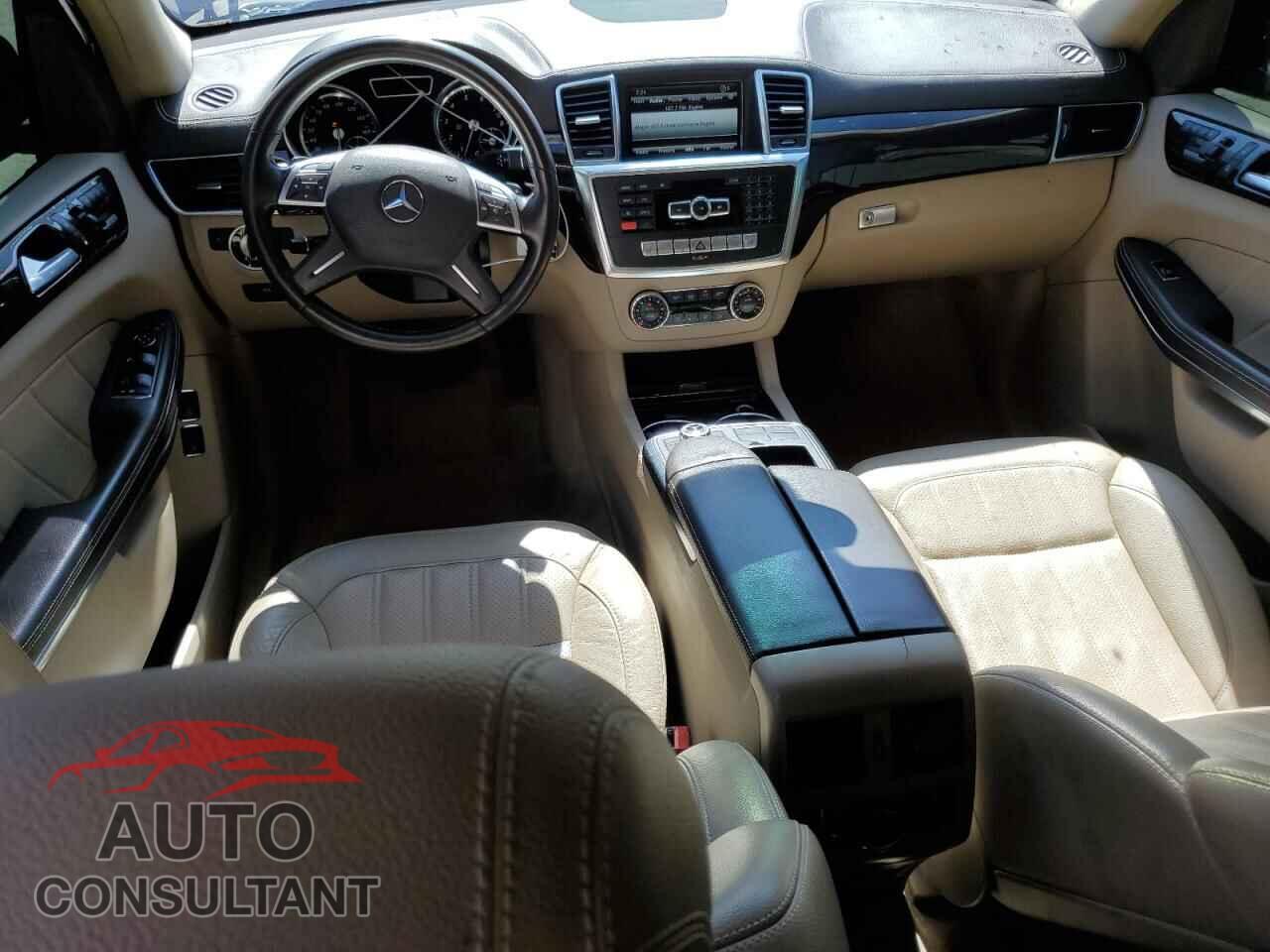 MERCEDES-BENZ GL-CLASS 2013 - 4JGDF7CE1DA180228