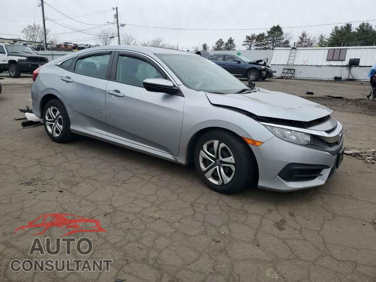 HONDA CIVIC 2018 - 19XFC2E58JE020765