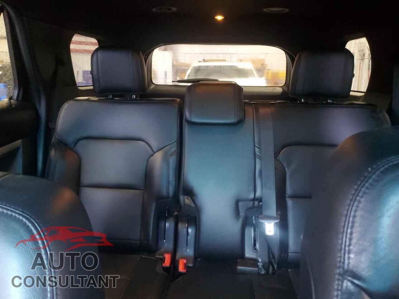 FORD EXPLORER 2017 - 1FM5K8D88HGA41764