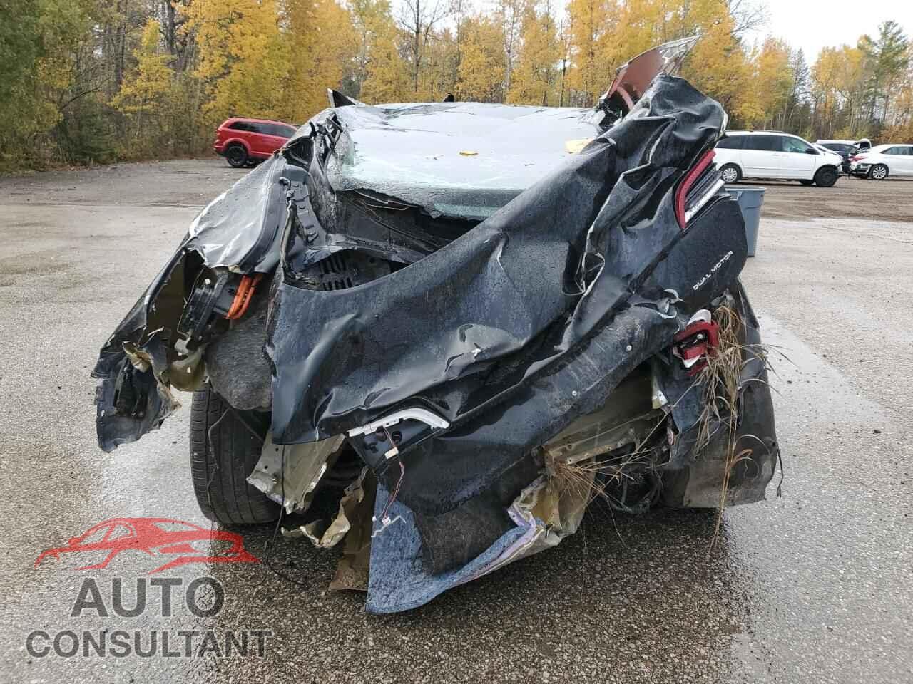 TESLA MODEL 3 2018 - 5YJ3E1EBXJF107316