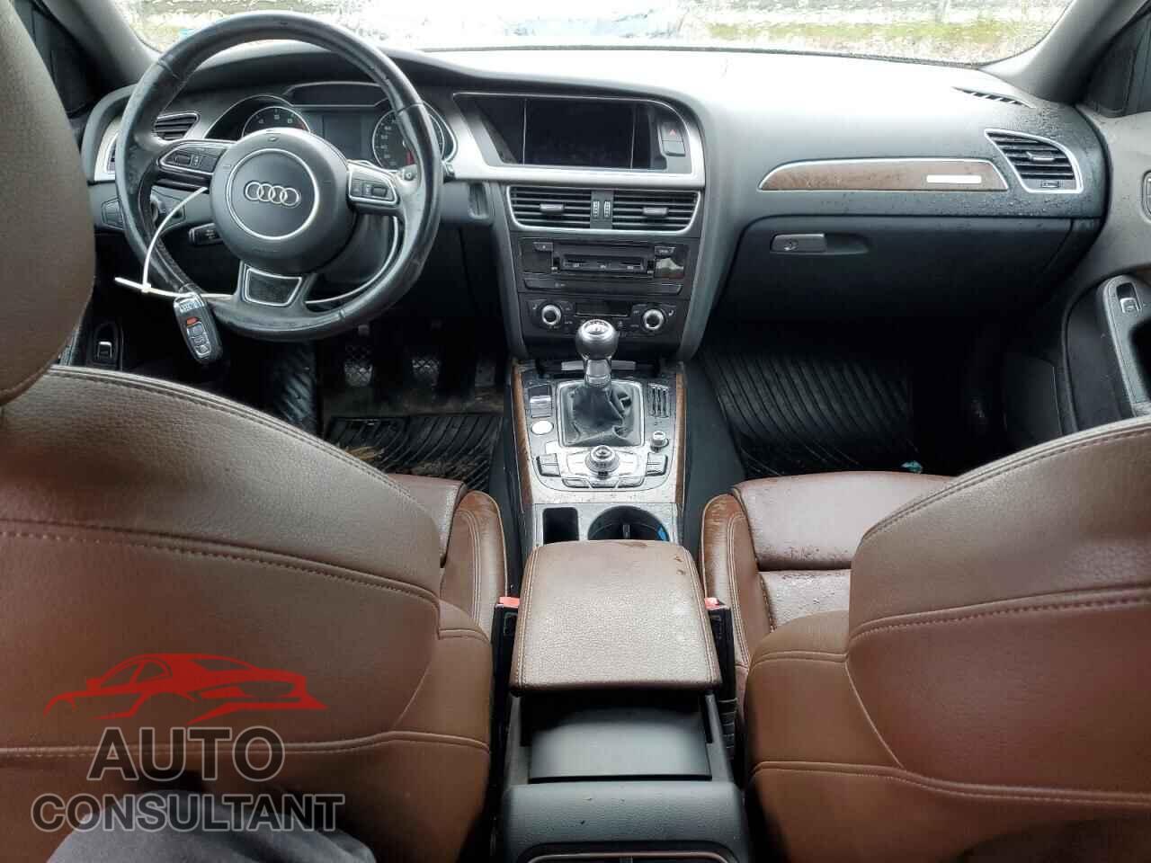 AUDI A4 2013 - WAUHFAFL5DA185040