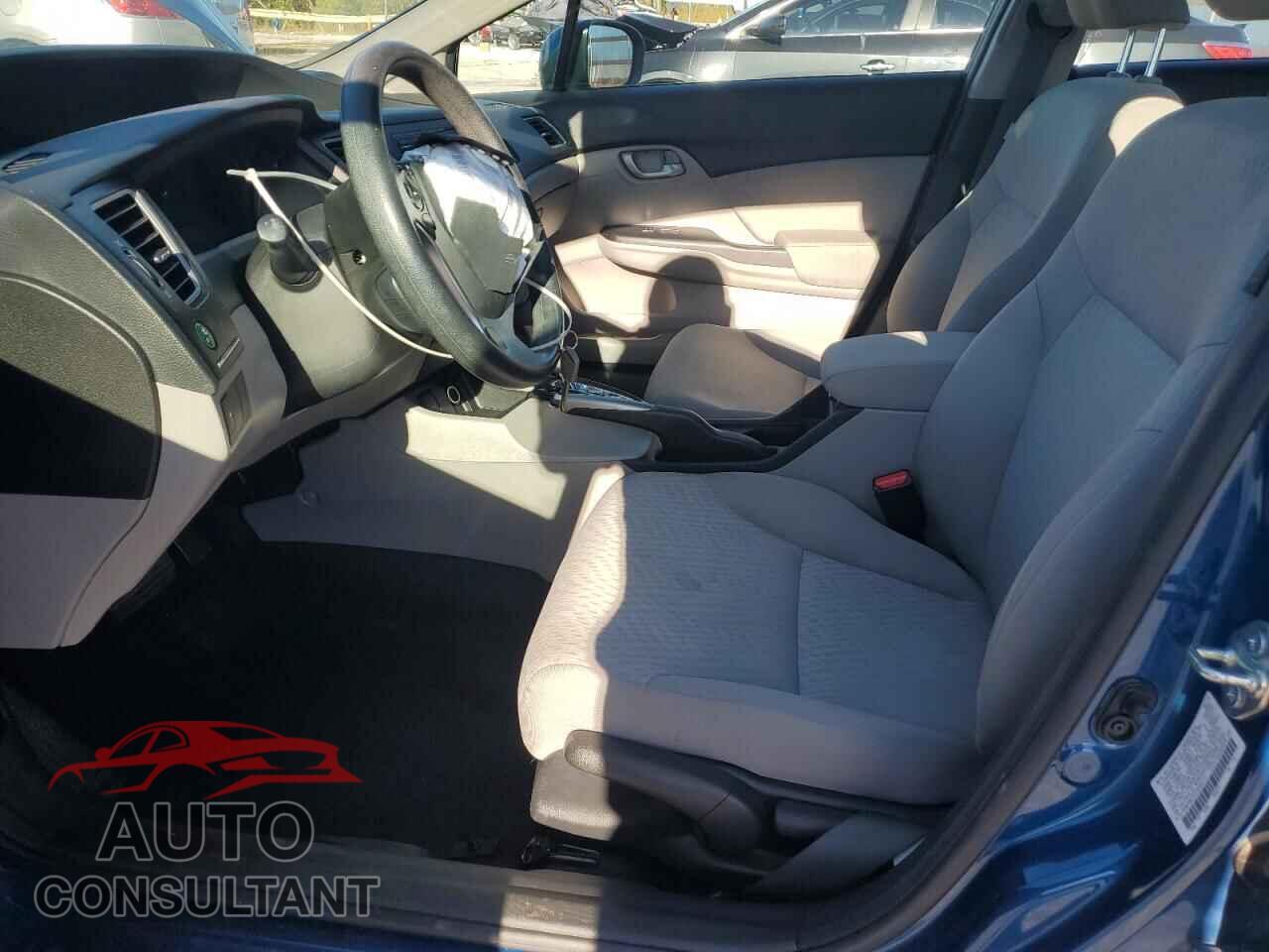 HONDA CIVIC 2015 - 2HGFB2F57FH562177
