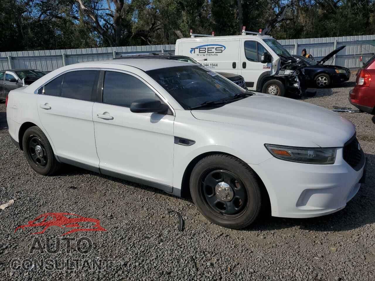 FORD TAURUS 2013 - 1FAHP2M82DG144954