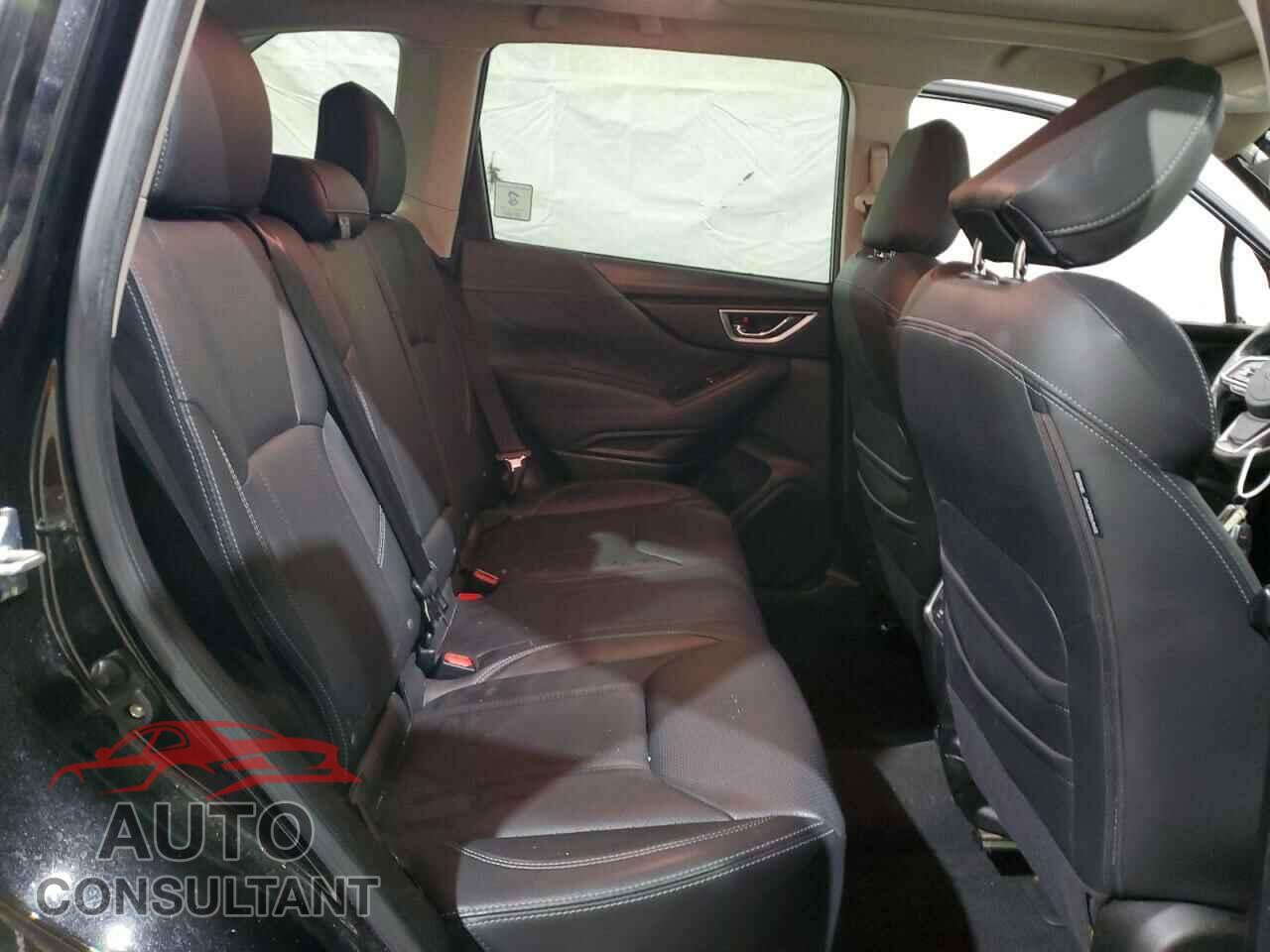 SUBARU FORESTER 2019 - JF2SKAUC4KH514937