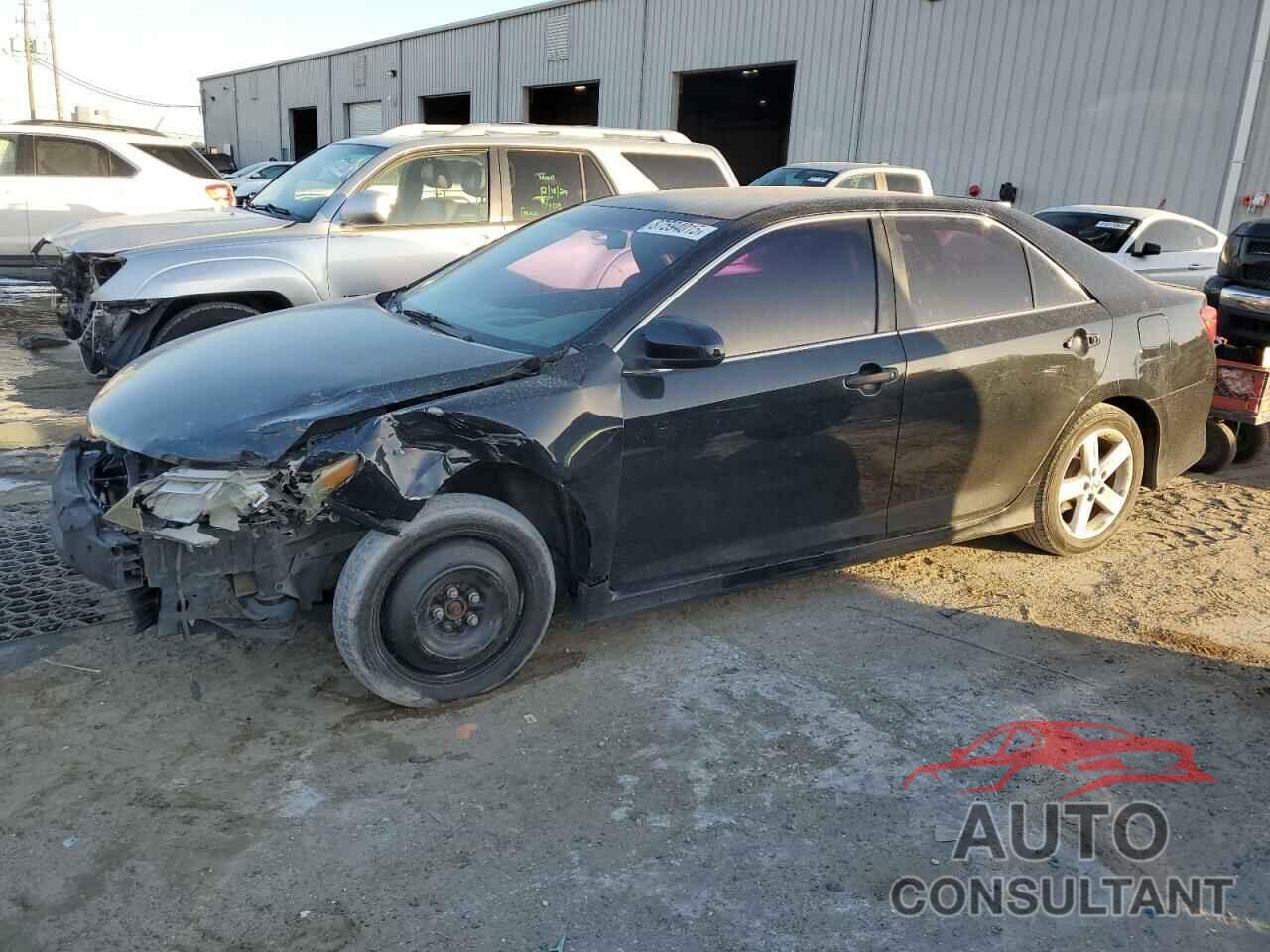 TOYOTA CAMRY 2013 - 4T1BF1FKXDU280137