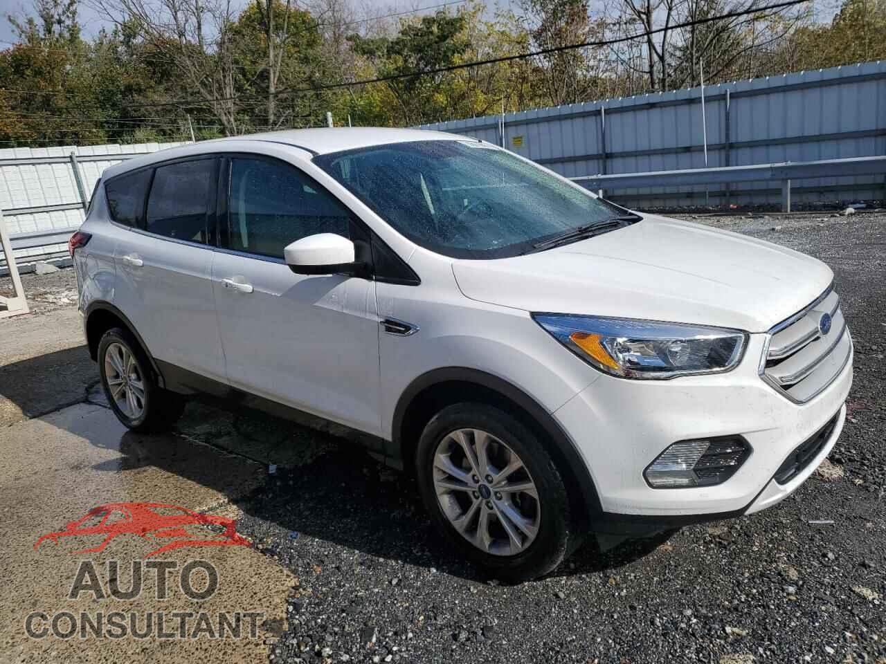 FORD ESCAPE 2019 - 1FMCU9GD6KUC22970