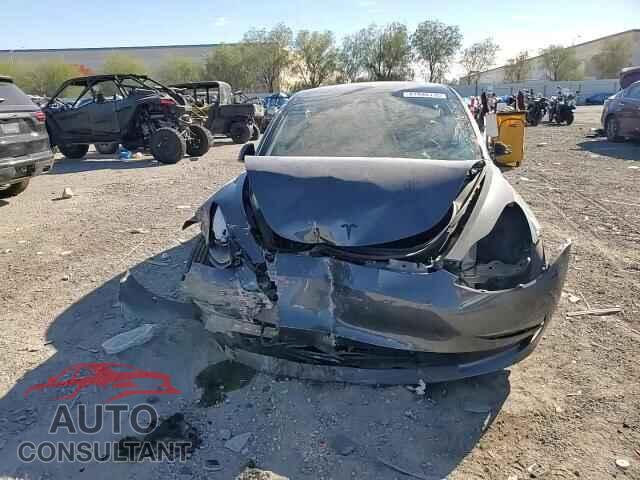 TESLA MODEL 3 2021 - 5YJ3E1EA9MF878247