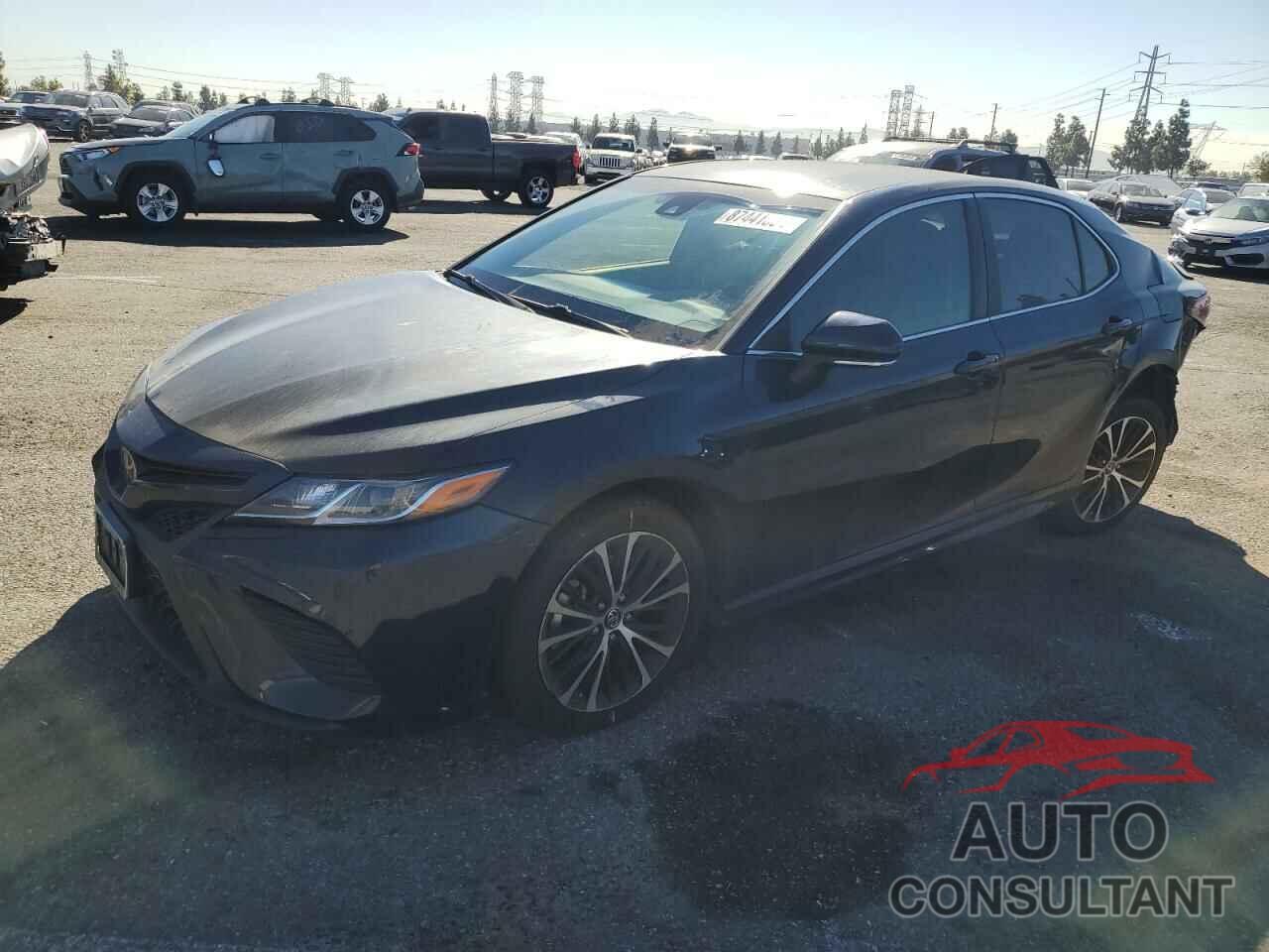 TOYOTA CAMRY 2018 - JTNB11HK9J3019367