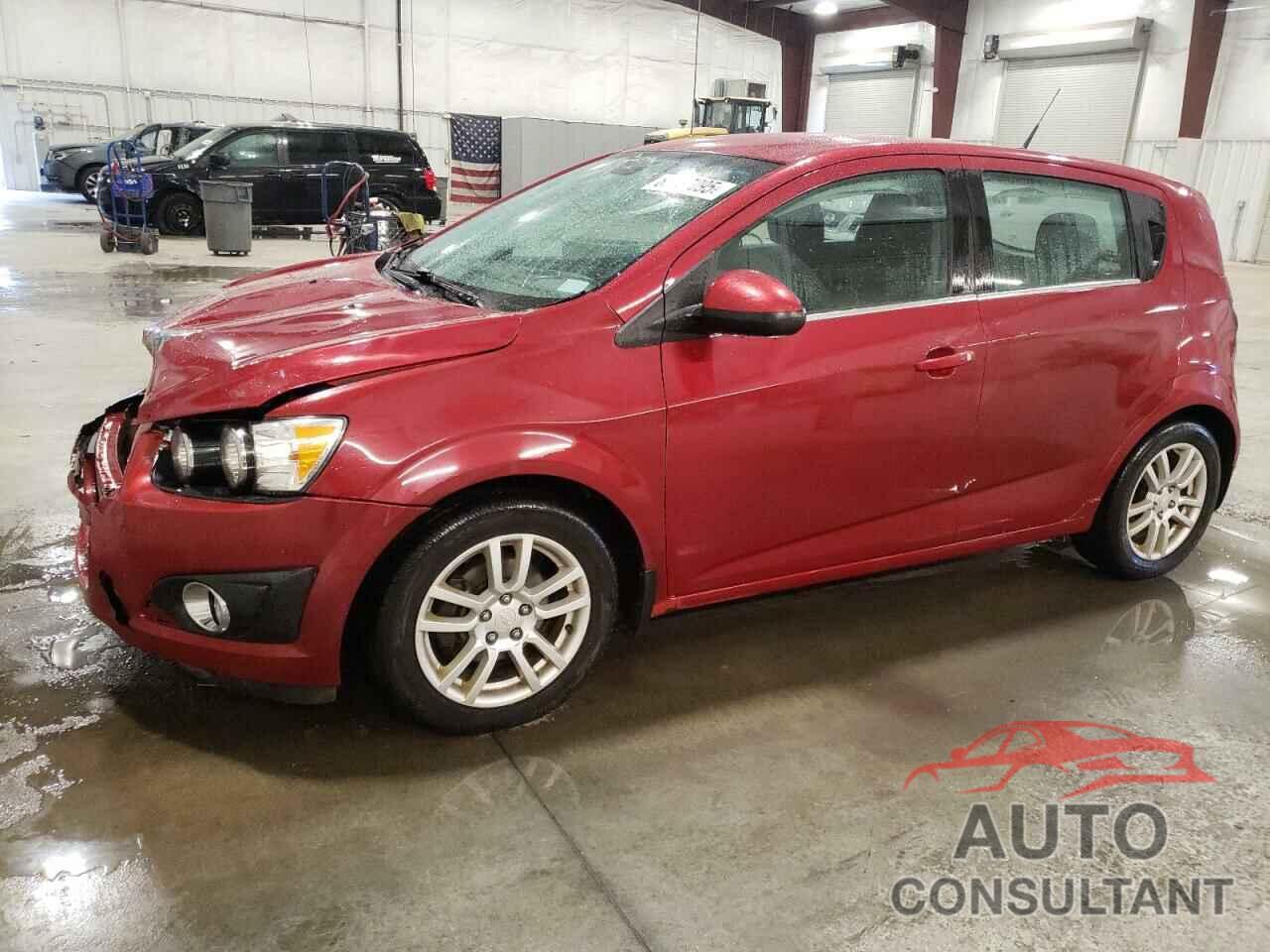 CHEVROLET SONIC 2013 - 1G1JC6SH4D4134311