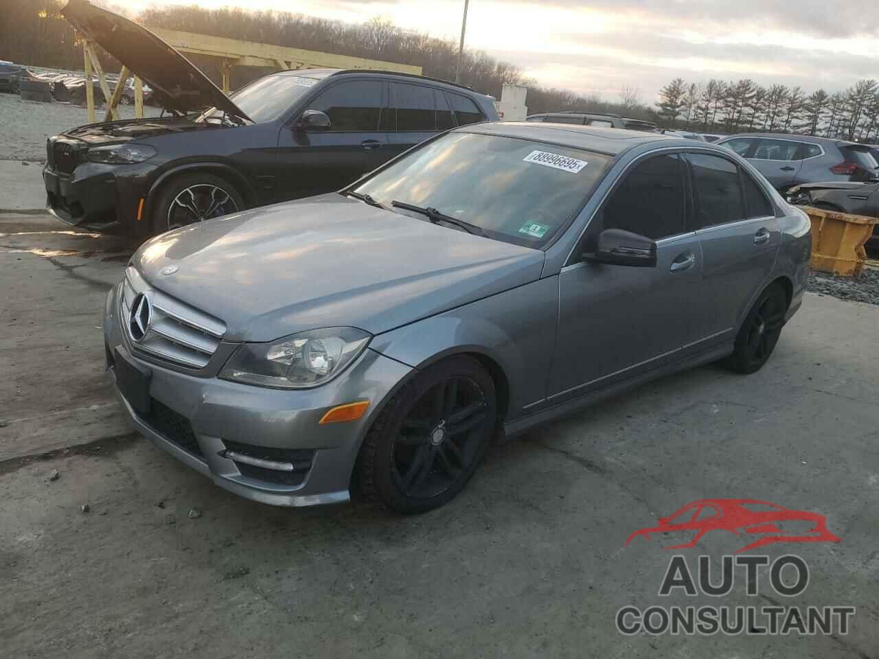 MERCEDES-BENZ C-CLASS 2012 - WDDGF8BB9CA701909