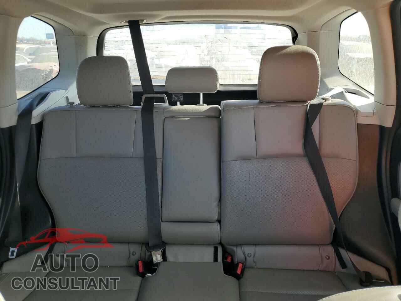 SUBARU FORESTER 2017 - JF2SJAJC3HH419060