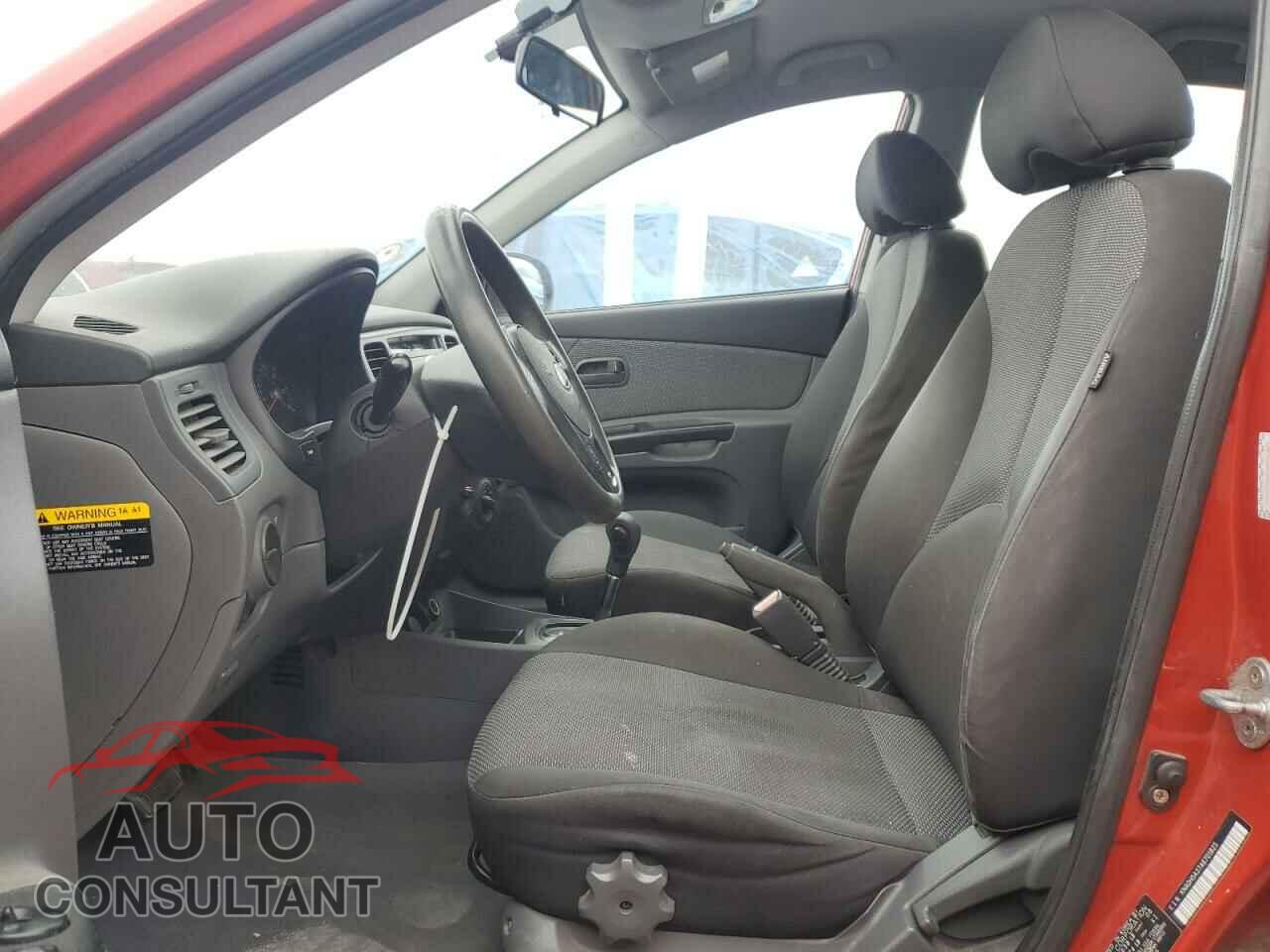 KIA RIO 2010 - KNADH5A37A6701825