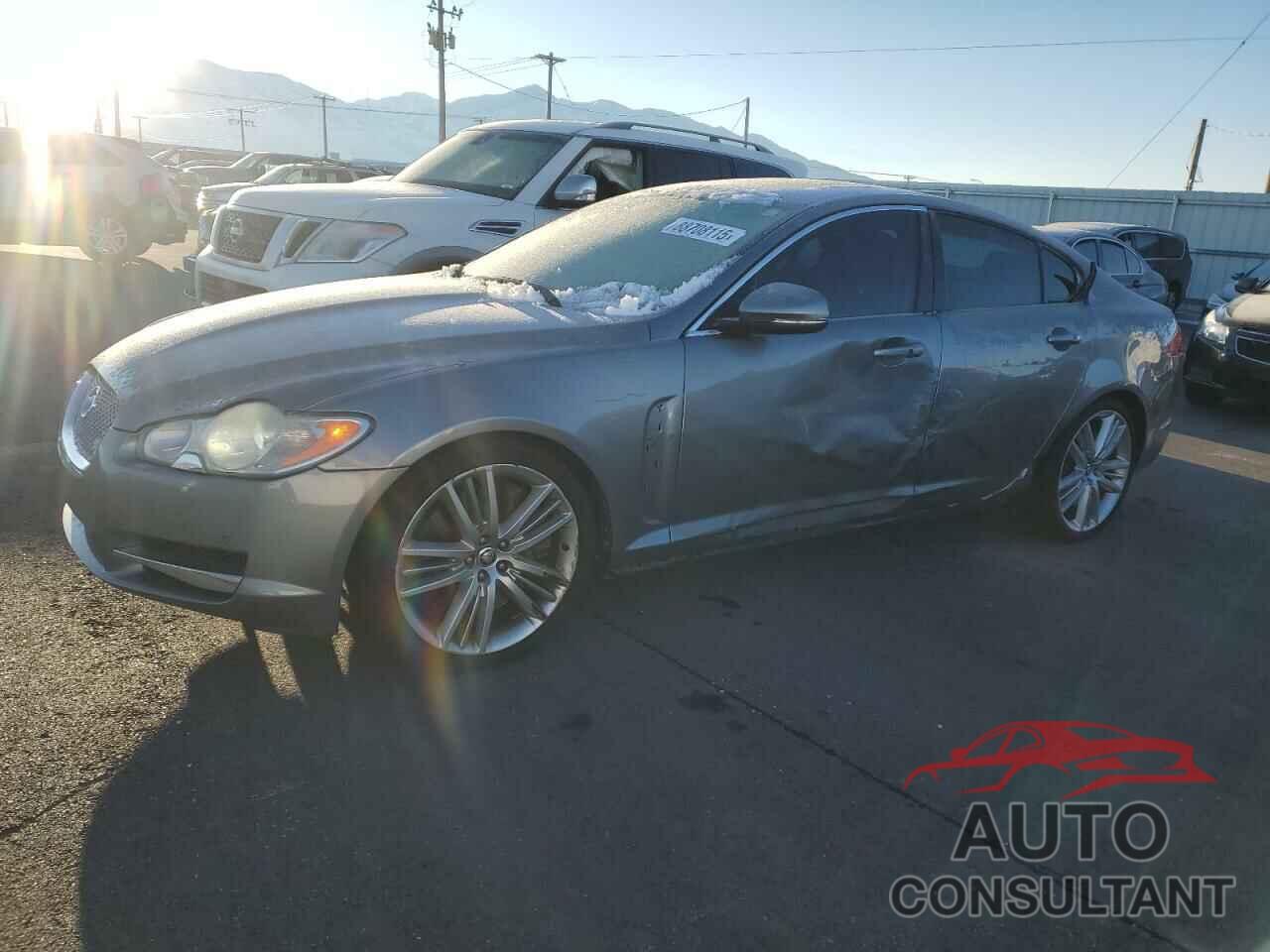 JAGUAR XF 2011 - SAJWA0HE3BMR87424