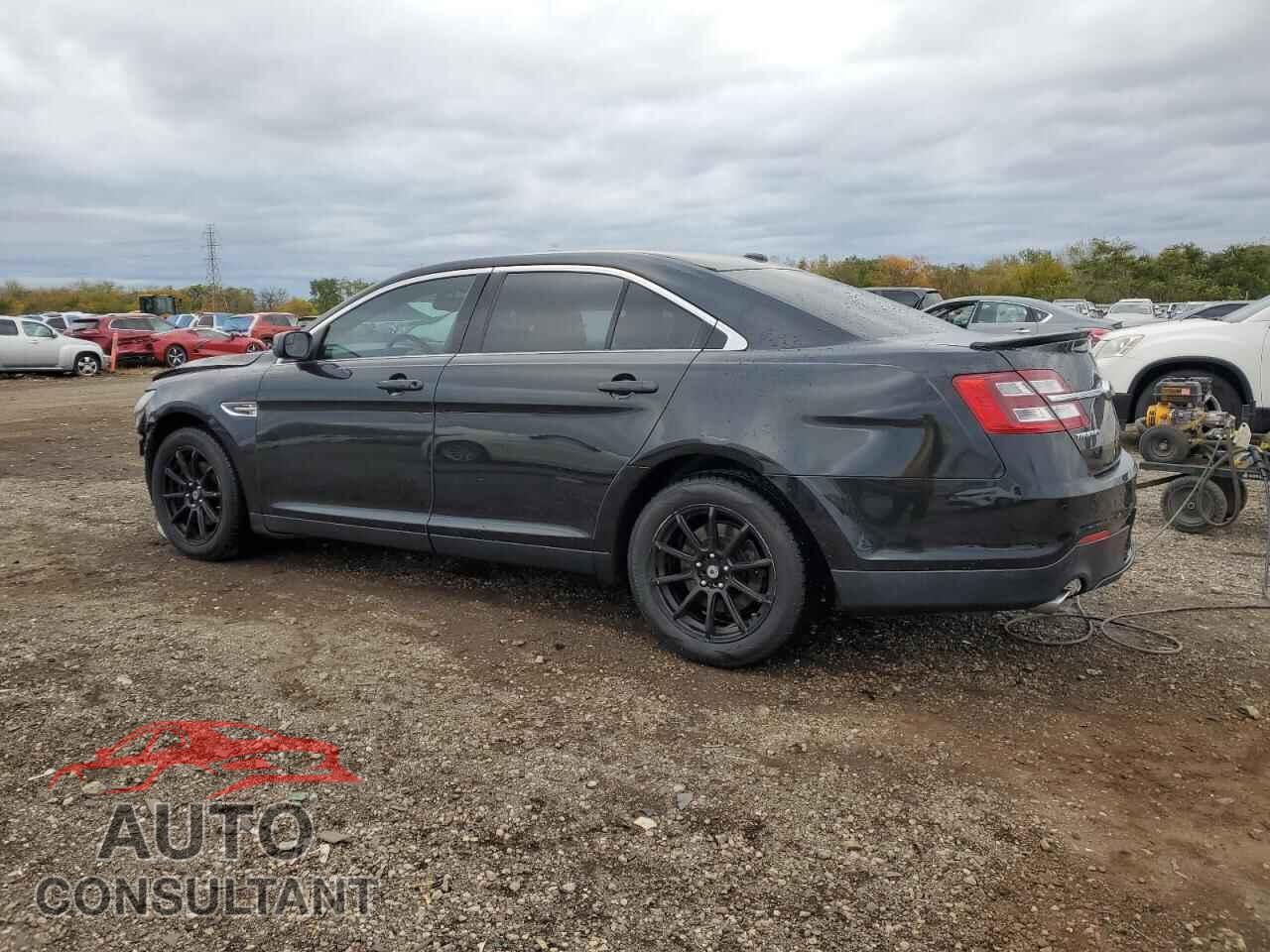 FORD TAURUS 2015 - 1FAHP2E85FG180106