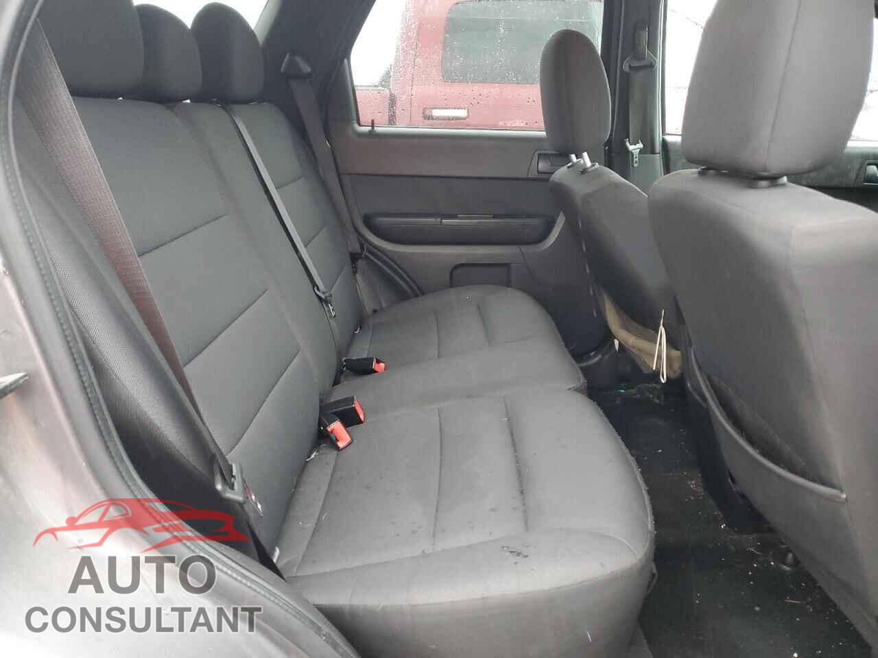 FORD ESCAPE 2011 - 1FMCU9D71BKA60143