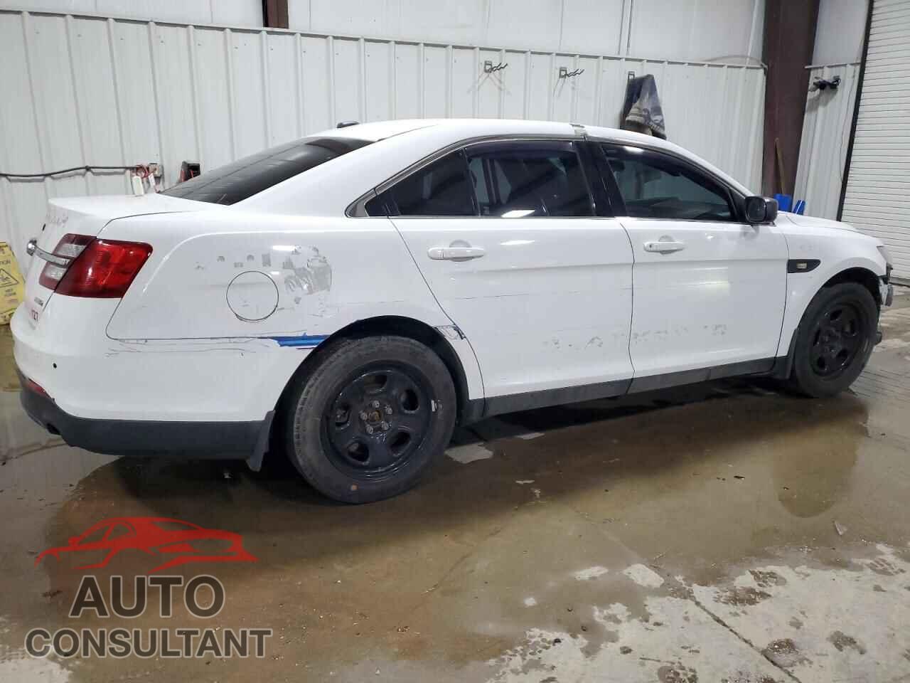 FORD TAURUS 2017 - 1FAHP2MK7HG106962