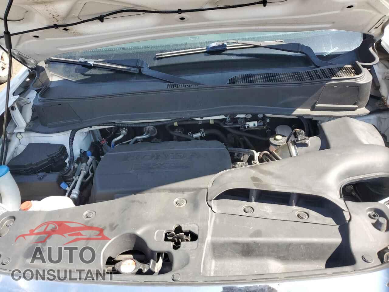 HONDA PILOT 2015 - 5FNYF4H37FB006363