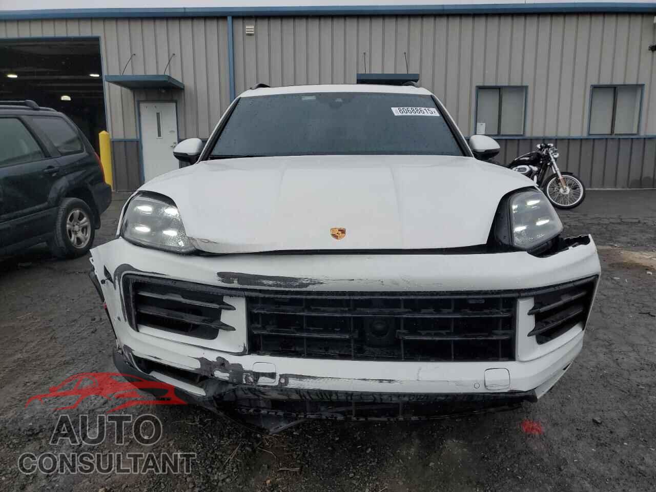 PORSCHE CAYENNE 2024 - WP1AA2AY4RDA04333