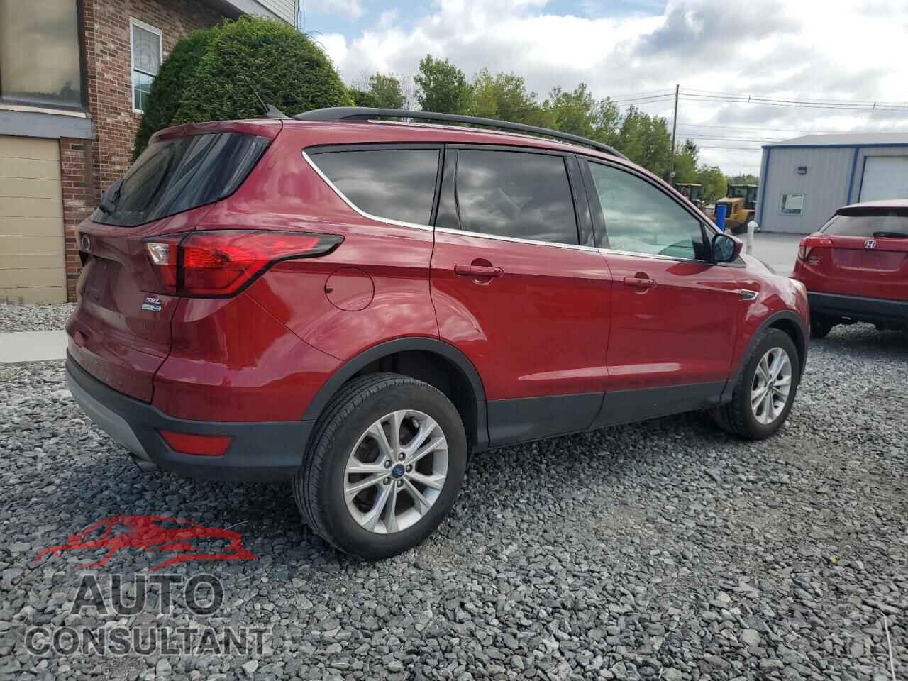 FORD ESCAPE 2019 - 1FMCU9HD2KUC17280
