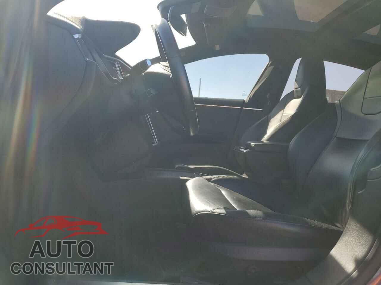 TESLA MODEL S 2016 - 5YJSA1E10GF160162