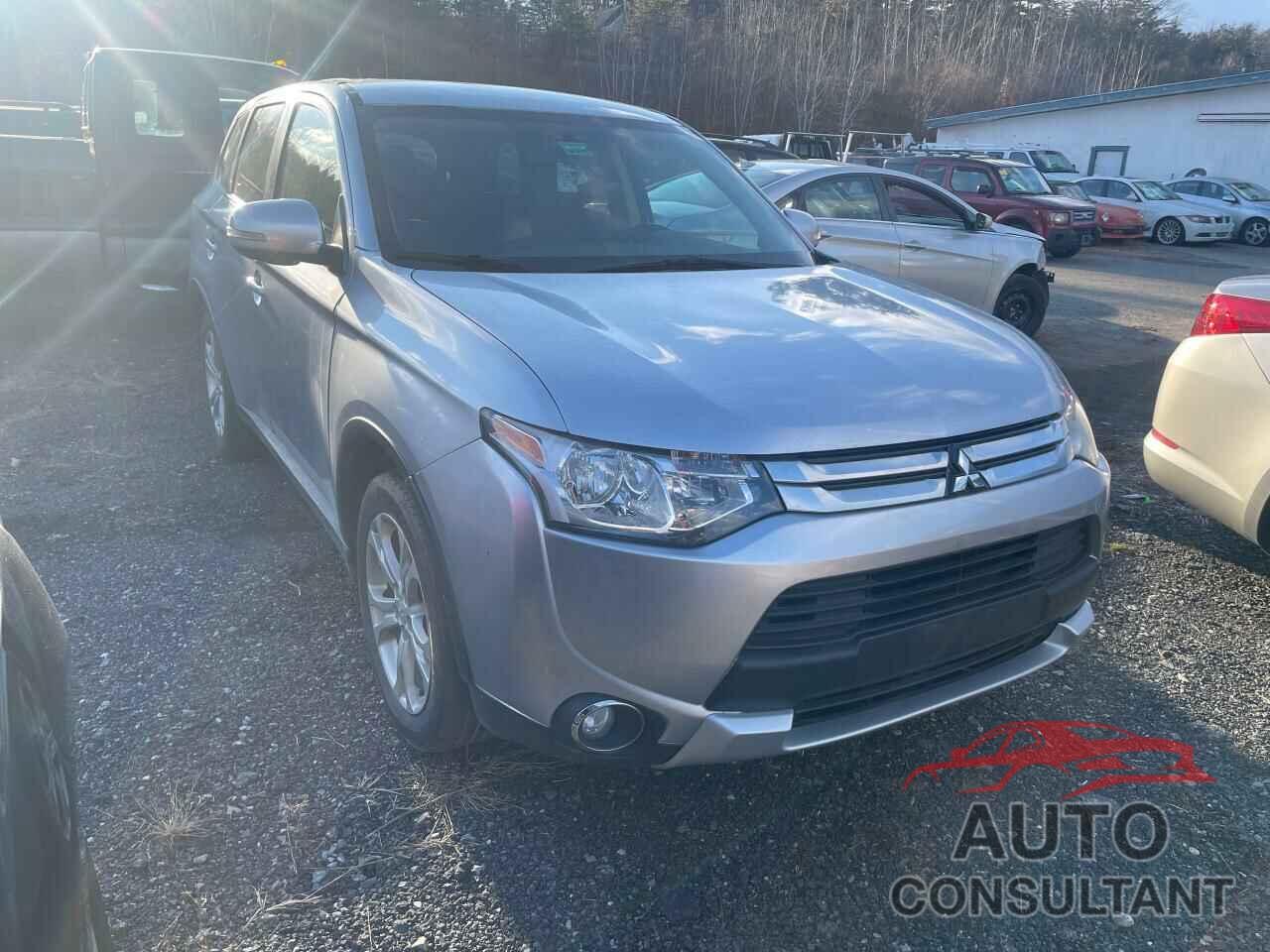 MITSUBISHI OUTLANDER 2015 - JA4AZ3A38FZ003358