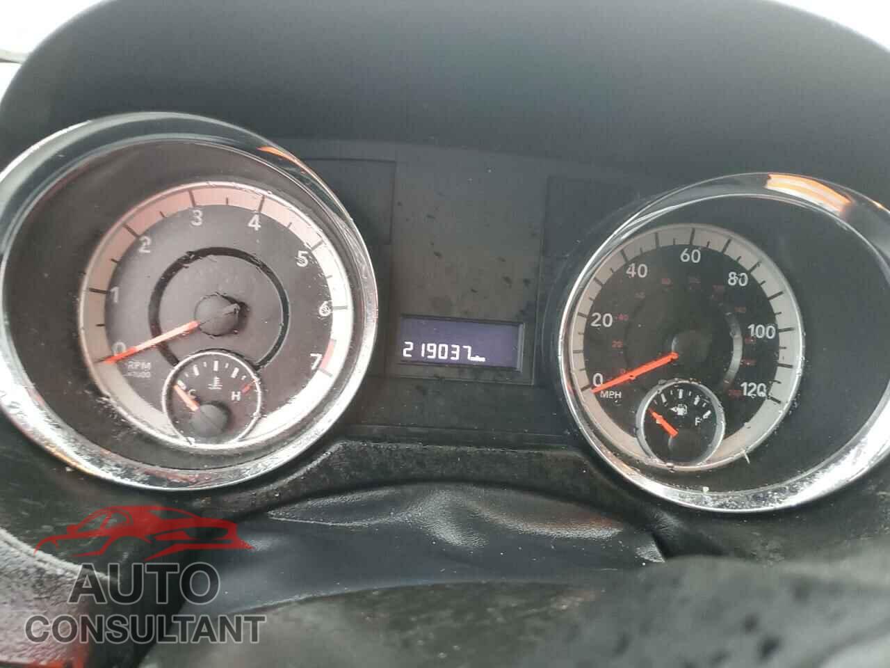DODGE CARAVAN 2011 - 2D4RN3DG7BR628411