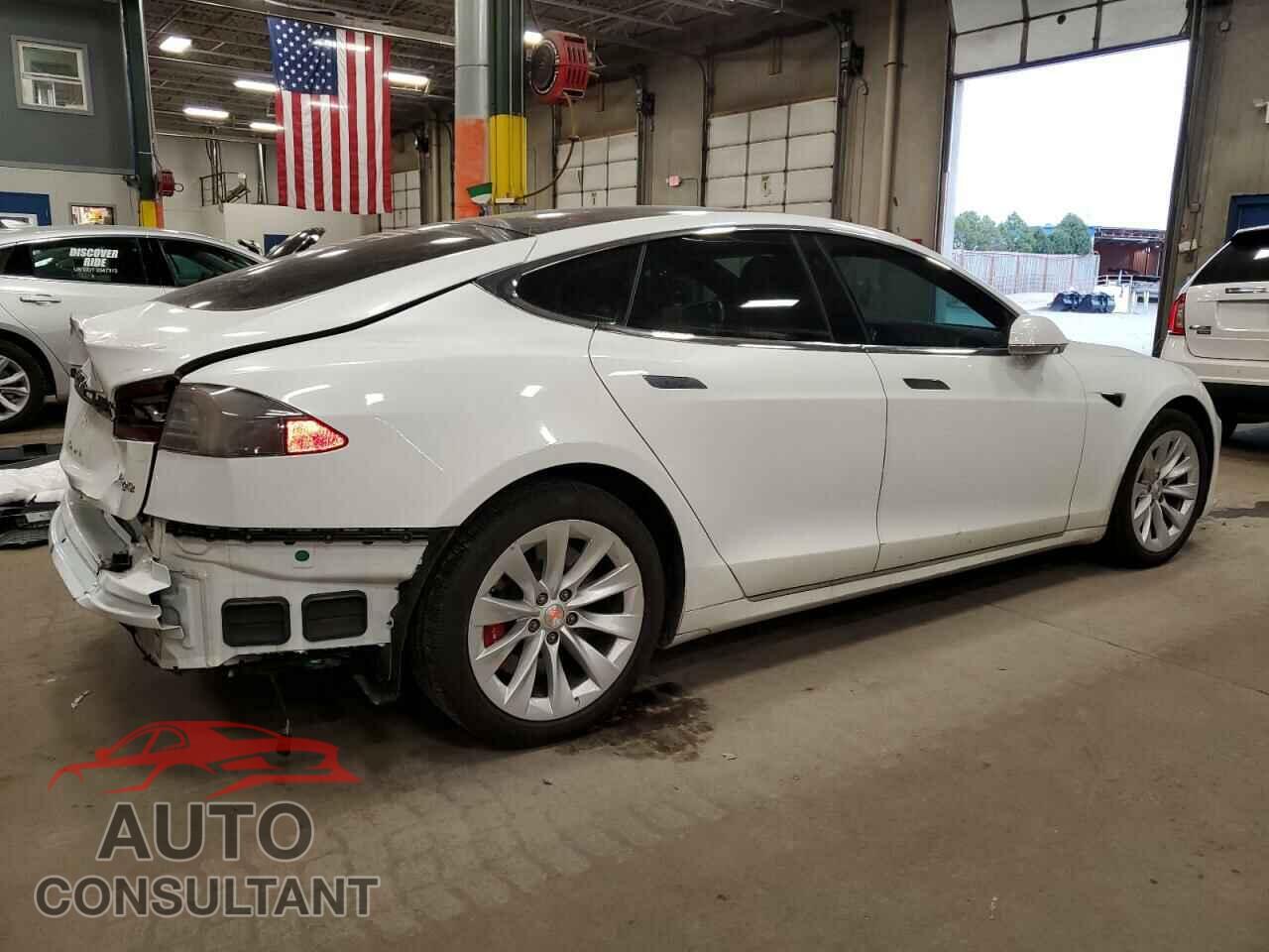 TESLA MODEL S 2017 - 5YJSA1E22HF204429