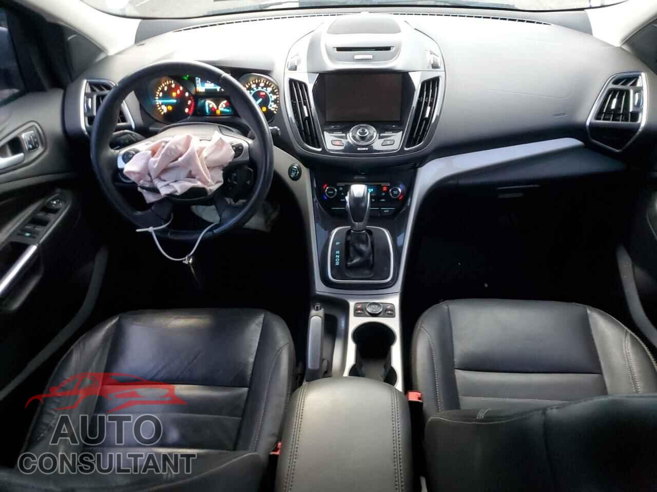 FORD ESCAPE 2013 - 1FMCU9H90DUD38582