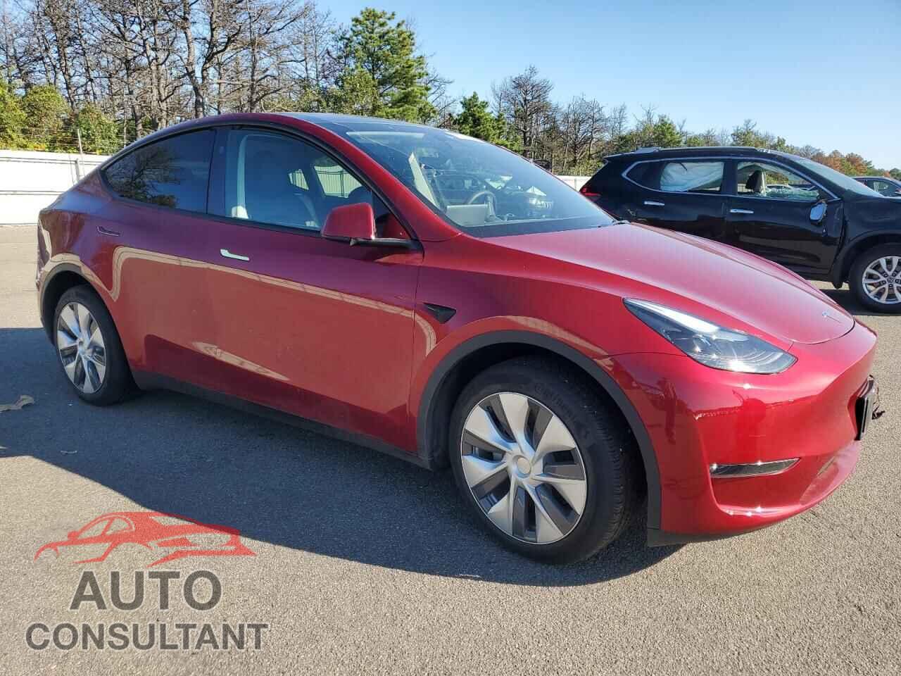 TESLA MODEL Y 2024 - 7SAYGDEEXRF085070