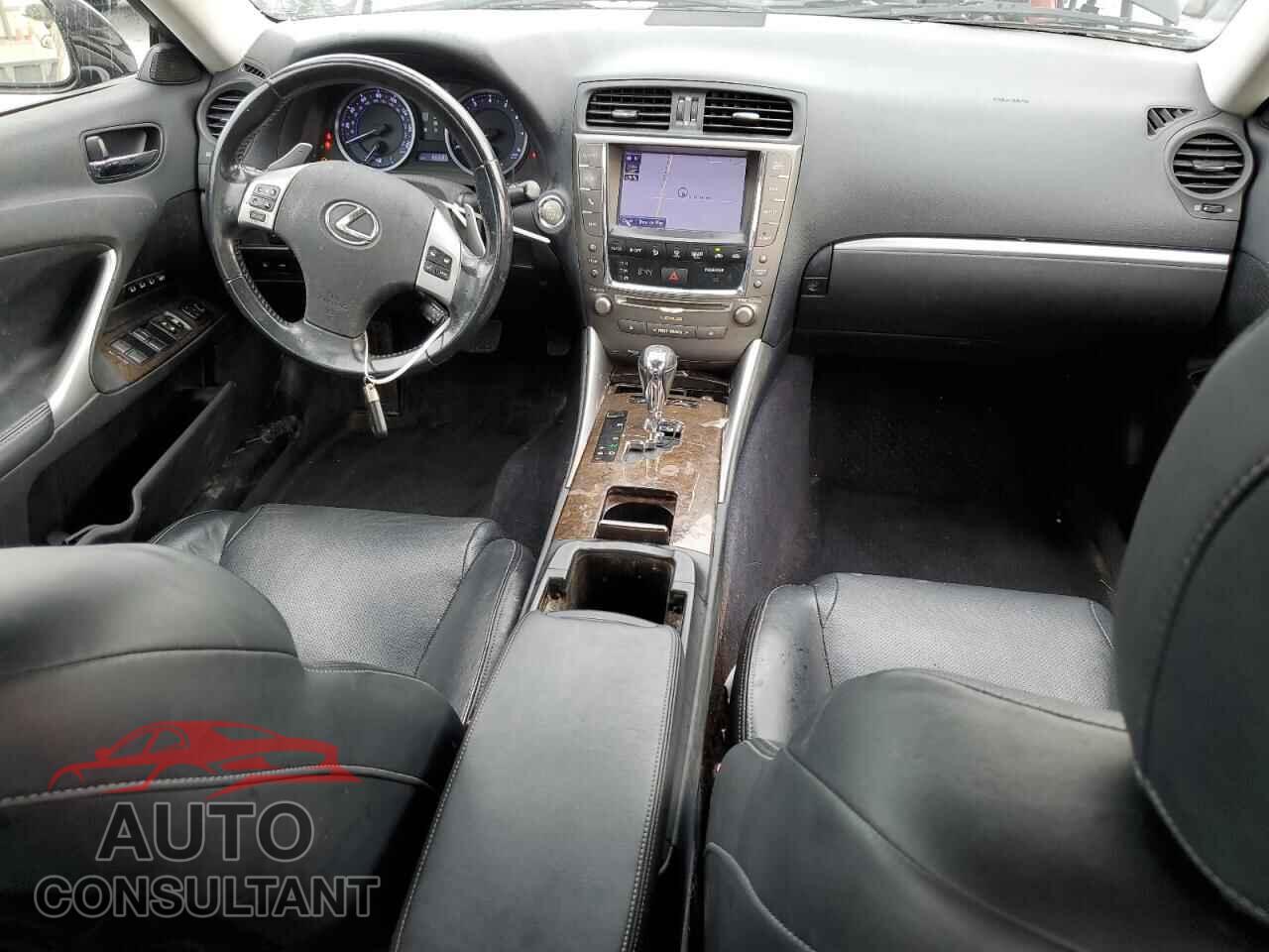 LEXUS IS 2013 - JTHCF5C22D5063050