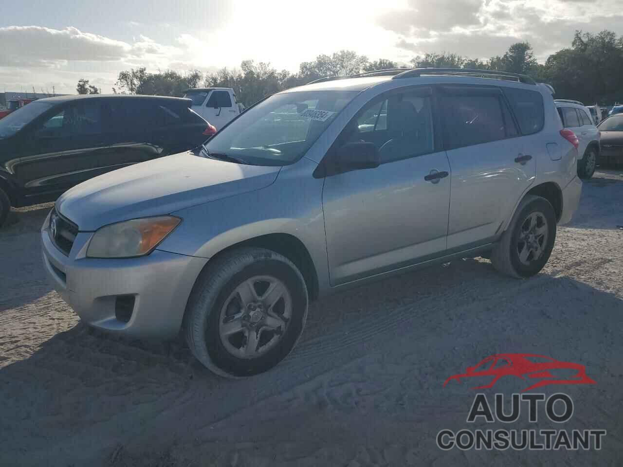 TOYOTA RAV4 2011 - 2T3ZF4DV7BW054719