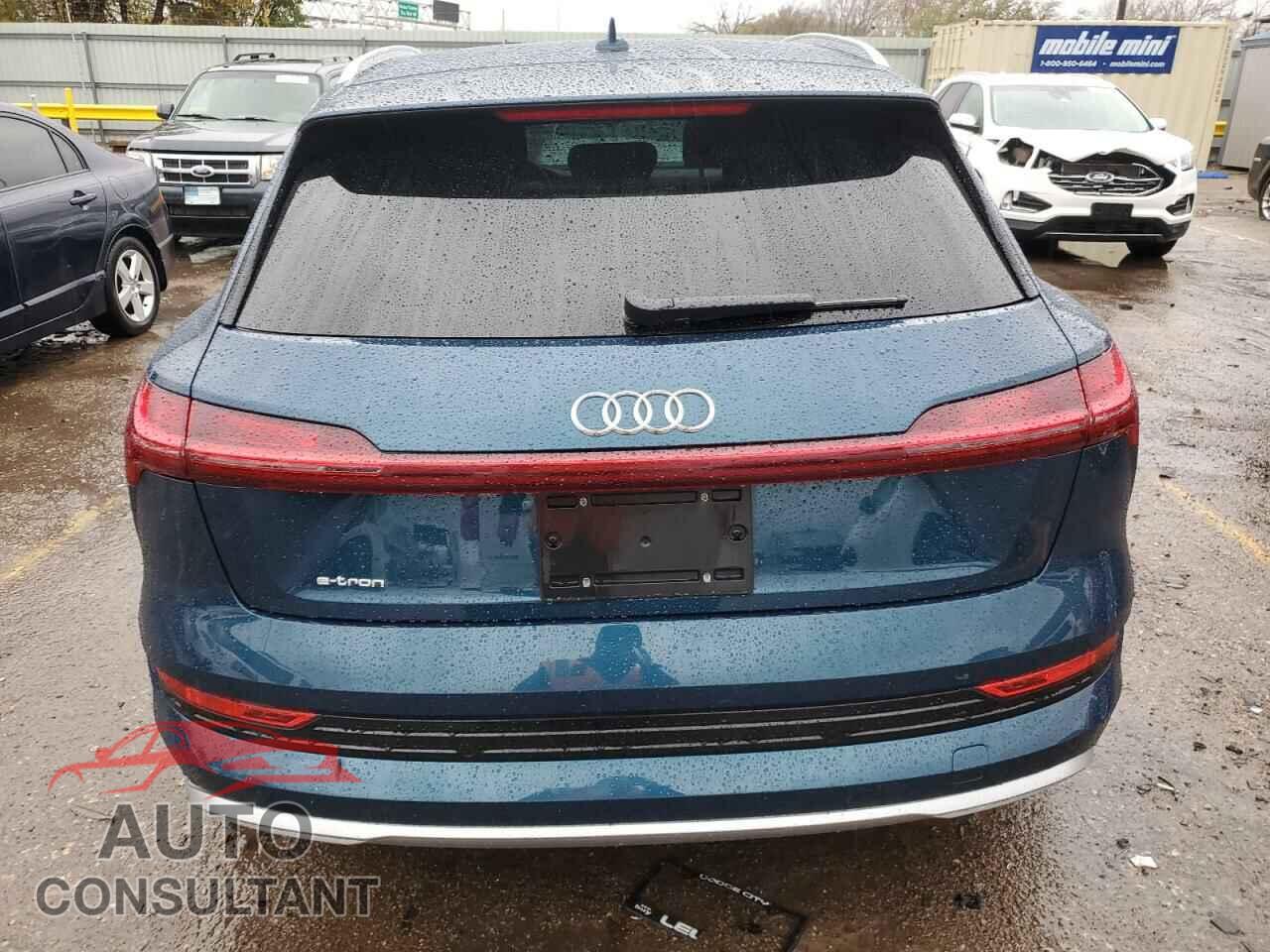 AUDI E-TRON 2019 - WA1VAAGE7KB024095