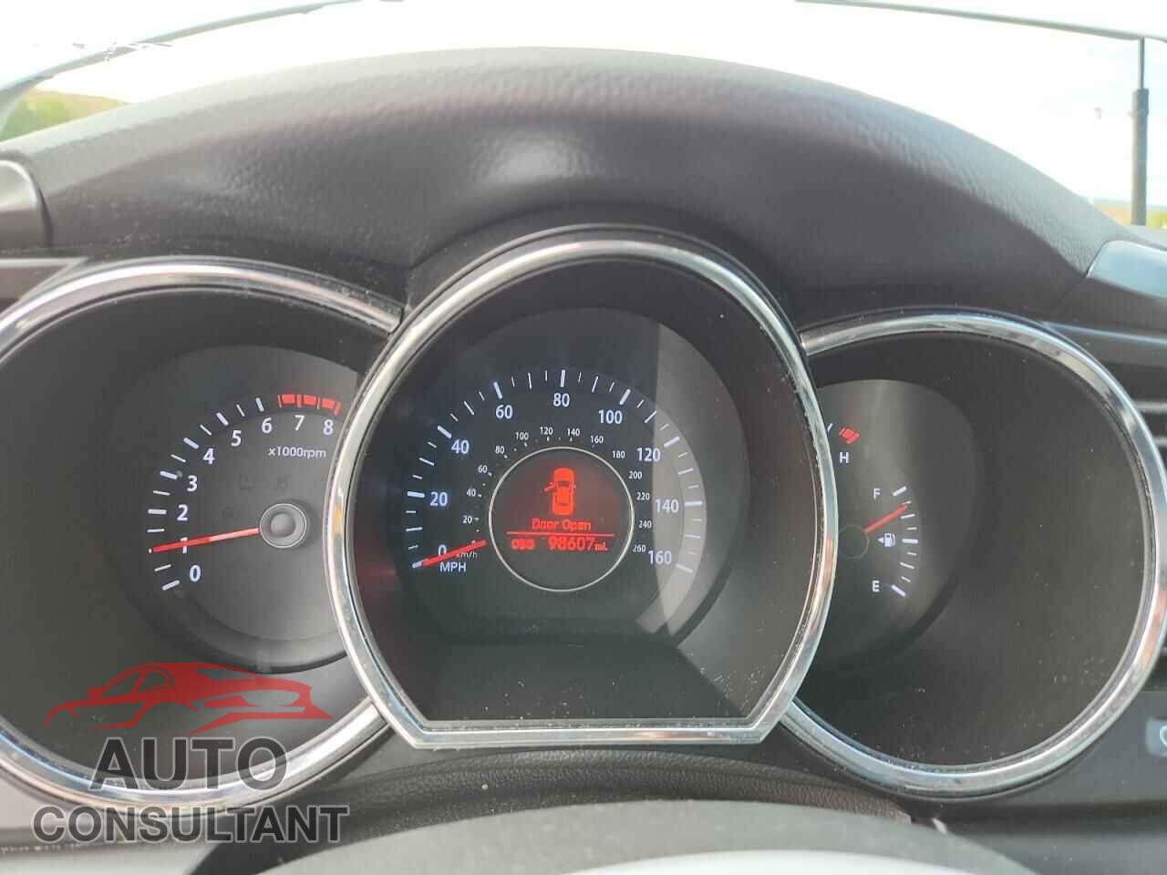 KIA OPTIMA 2011 - KNAGM4A77B5144332