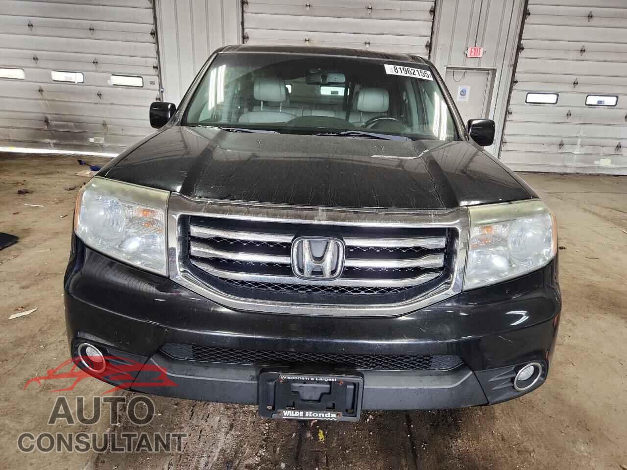 HONDA PILOT 2013 - 5FNYF4H52DB080501