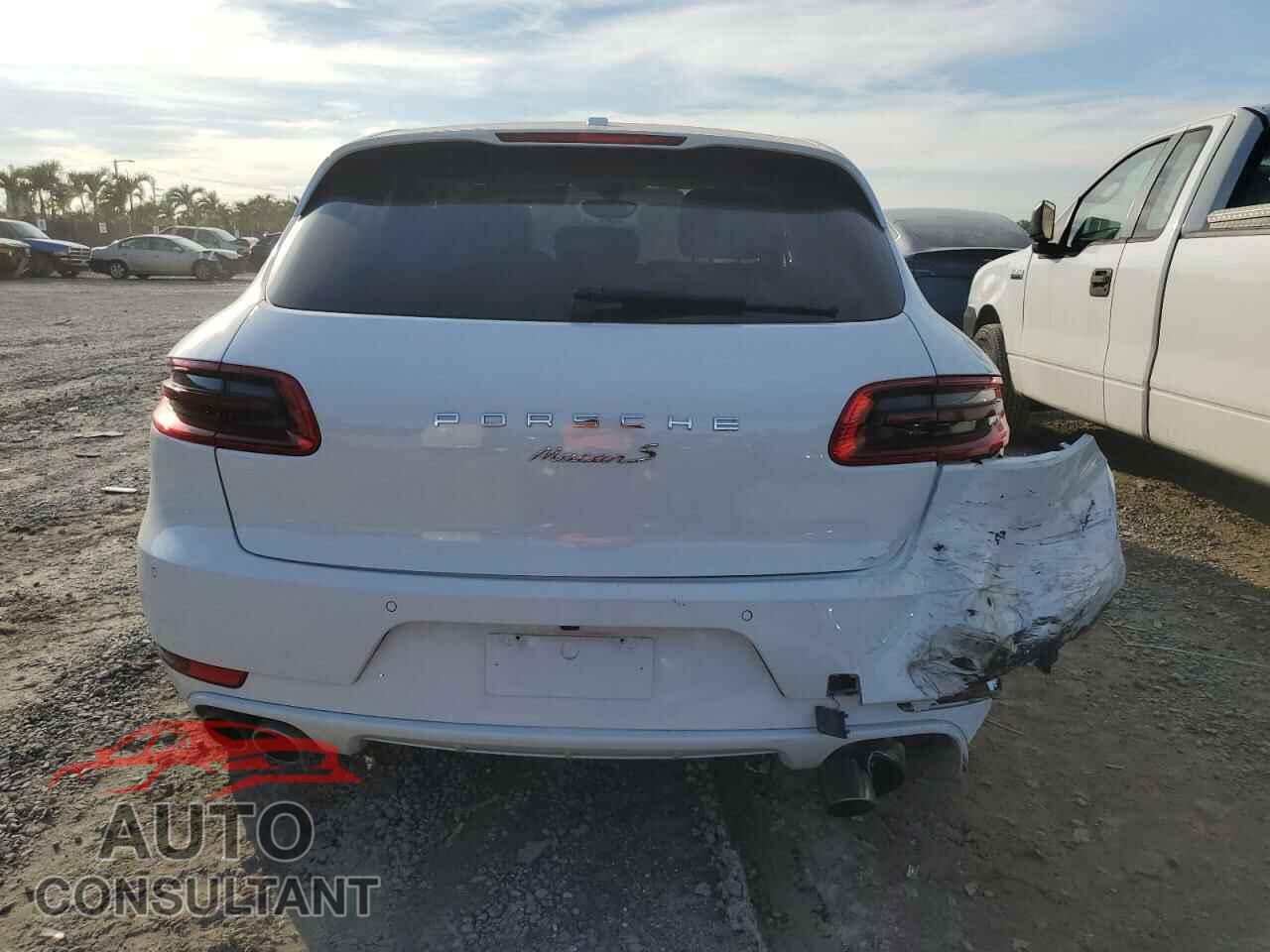 PORSCHE MACAN 2016 - WP1AB2A58GLB41829