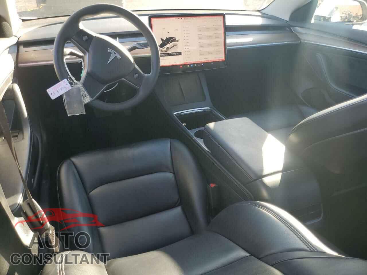 TESLA MODEL 3 2022 - 5YJ3E1EA8NF368442